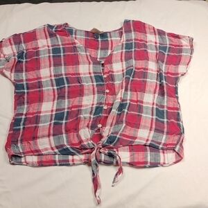 Universal Thread women's large sized button down crop top